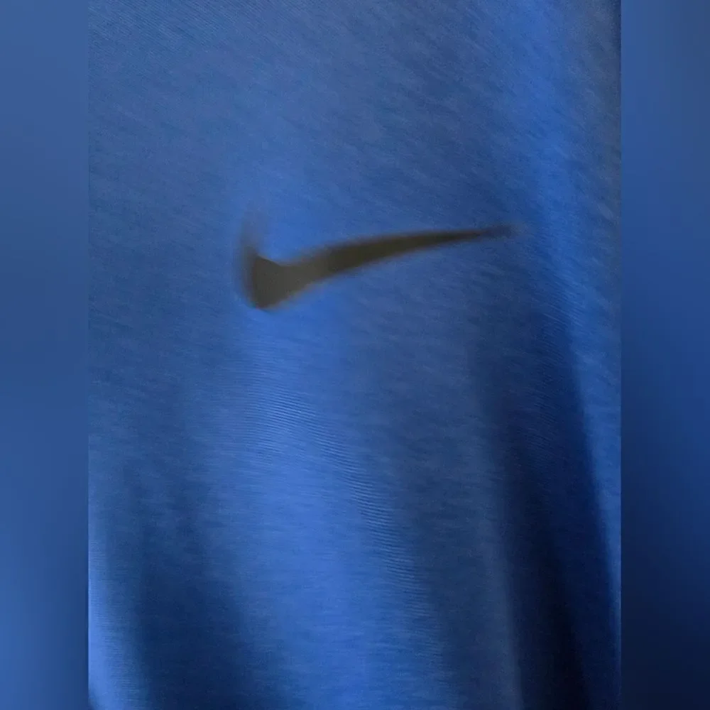 Men's Nike L/S shirt